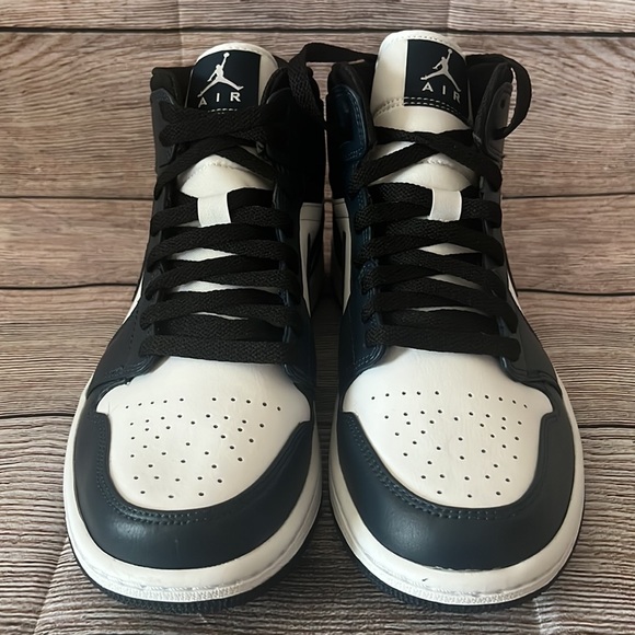 Air Jordan 1 Mid Armory Navy - Picture 4 of 10